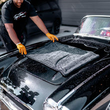 Load image into Gallery viewer, Drying Towel - Super absorbent car drying towel, woven with twisted microfiber, 1300 GSM high quality microfiber 70/30 mixed twisted microfiber