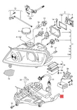 Load image into Gallery viewer, 7L6941614C For Volkswagen Touareg 03-07 Front Right Headlamp Mounting Bracket