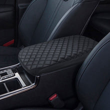 Load image into Gallery viewer, Fit For 2021-2024 Sorento Black Leather Car Center Console Armrest Cushion Cover