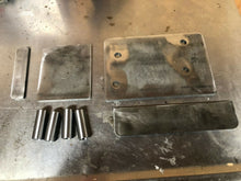 Load image into Gallery viewer, Ford Highboy Steering Conversion Kit for 1978-79 Power Box in 1967-77 F250 4WD