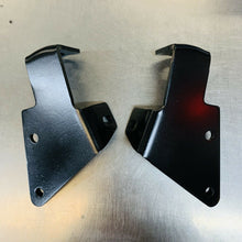 Load image into Gallery viewer, 1973-1977 Ford F250 4wd and F350 2wd Front Bumper Brackets