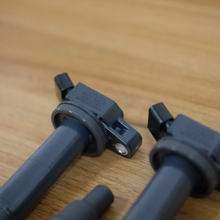 Load image into Gallery viewer, OEM 4X Ignition Coil Spark plug 90919-02244 90919-01210 For Toyota Camry RAV4
